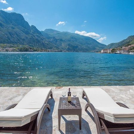 Seafront Apartment Kotor Exterior foto